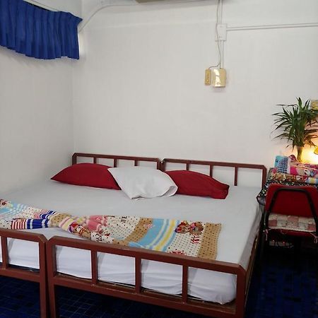 Prasuri Guest House Bangkok Dış mekan fotoğraf
