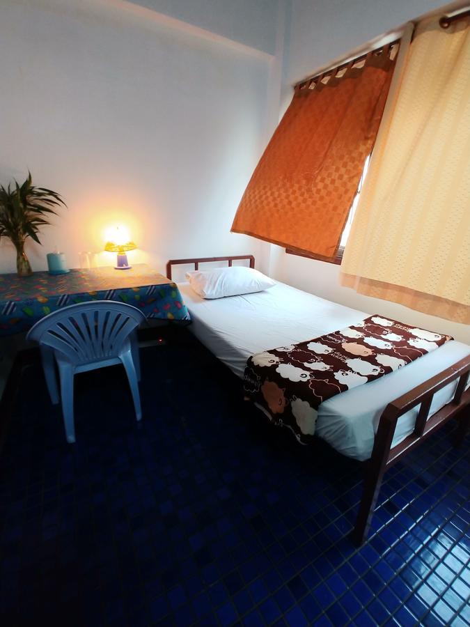 Prasuri Guest House Bangkok Dış mekan fotoğraf